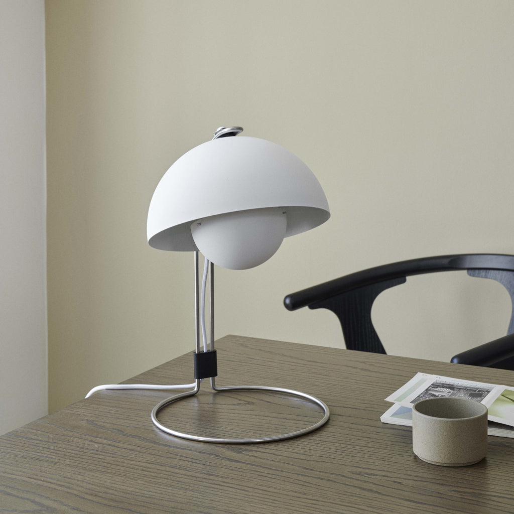 &Tradition, Flowerpot Table Lamp VP4, Matte Black, Table / Task, Verner Panton