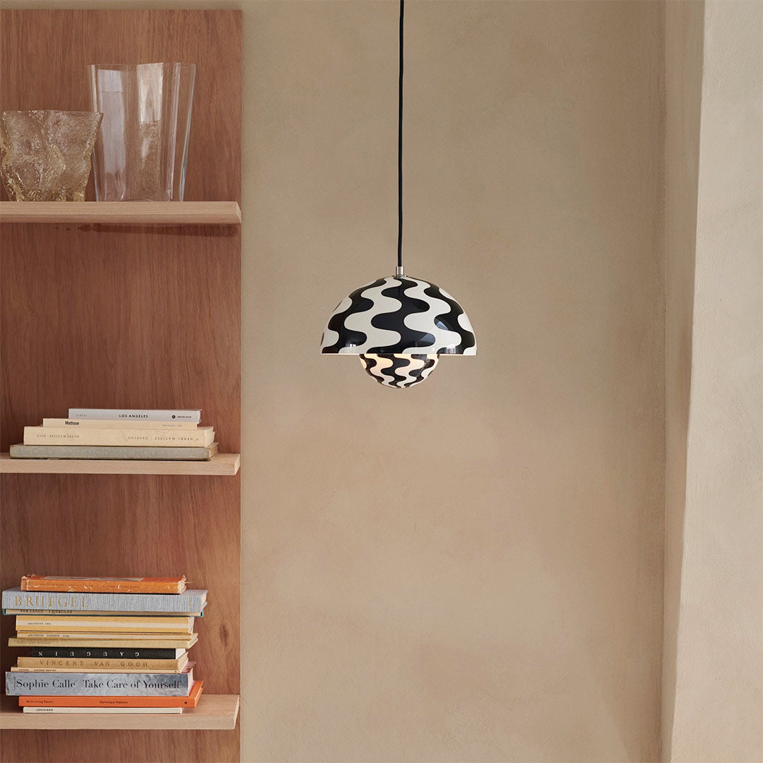 &Tradition, Flowerpot Pendant VP1, Signal Green, Pendant, Verner Panton