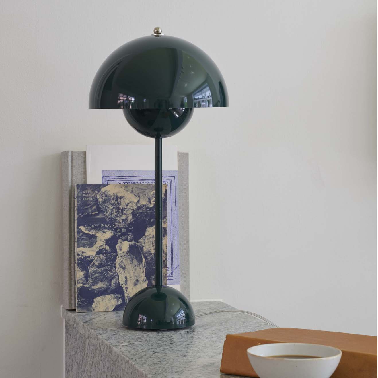 &Tradition, Flowerpot Table Lamp VP3, Light Matte Grey, Table / Task, Verner Panton