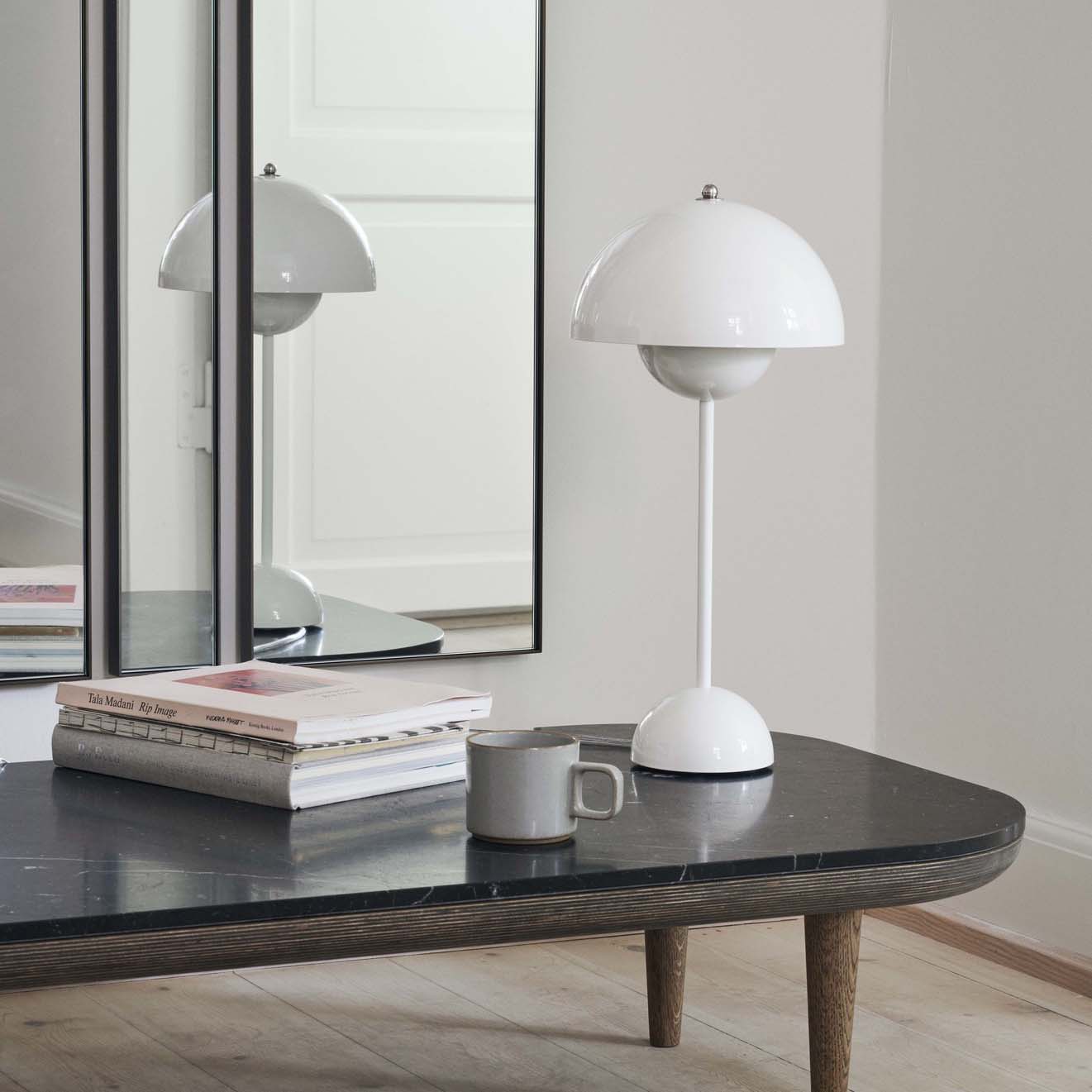 &Tradition, Flowerpot Table Lamp VP3, Grey Beige, Table / Task, Verner Panton